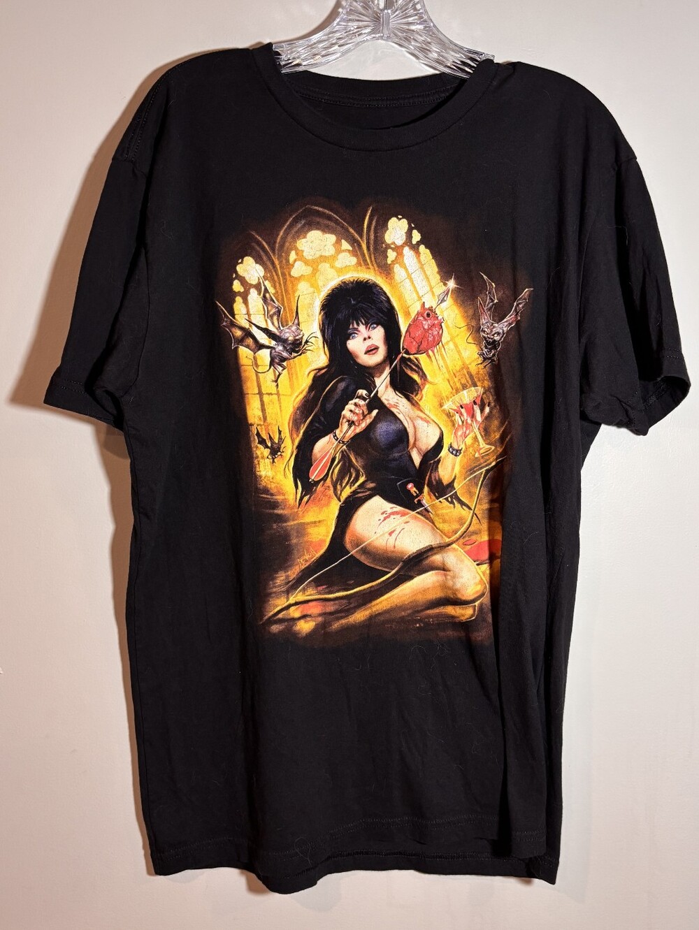 Elvira Mistess Of The Dark Cavity Colors Graphic Tee Shirt Size L
